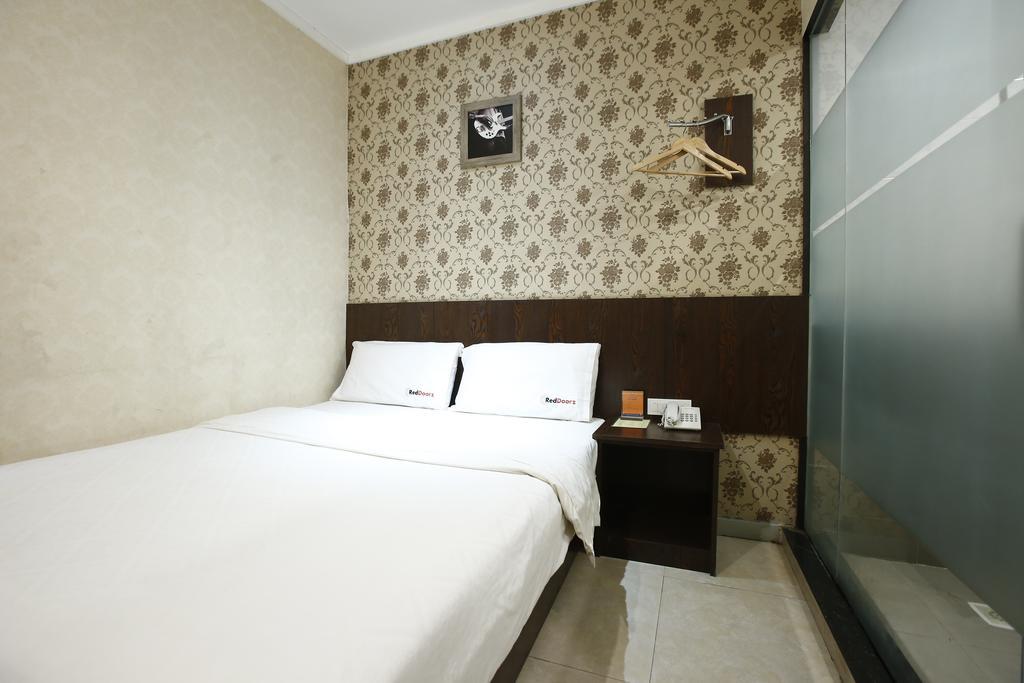 Reddoorz @ Gajah Mada Hotel Jakarta Kültér fotó