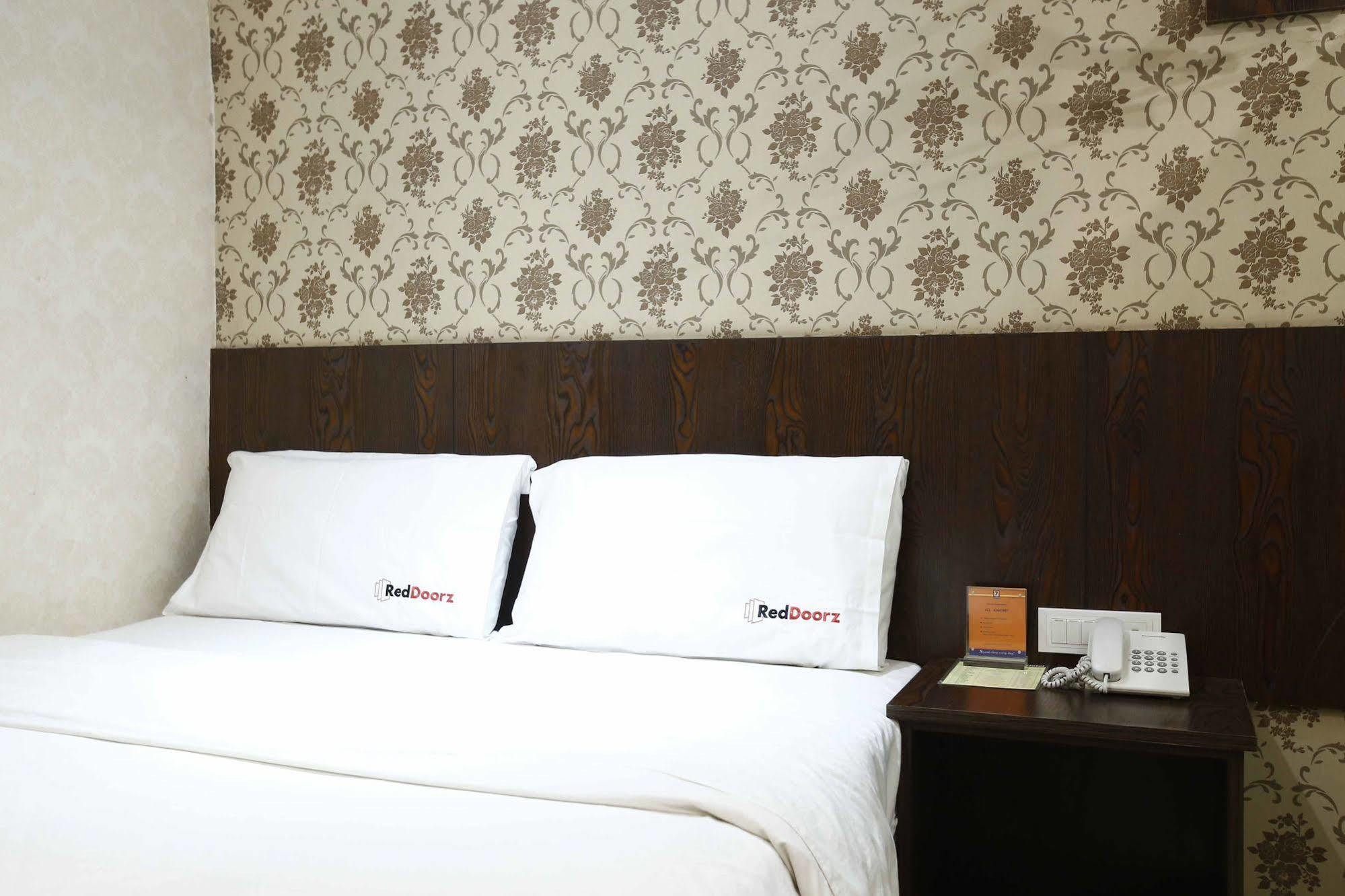 Reddoorz @ Gajah Mada Hotel Jakarta Kültér fotó