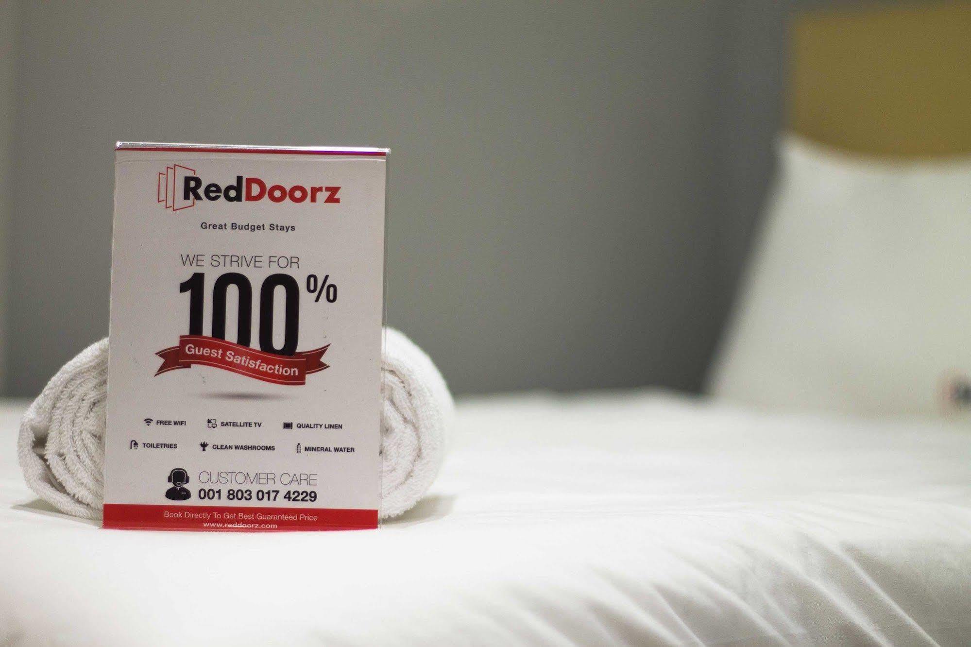 Reddoorz @ Gajah Mada Hotel Jakarta Kültér fotó